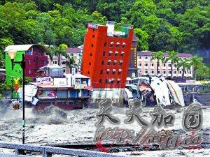 6��¥�ߵĽ�˧���꿪ʼ��б���»��緢