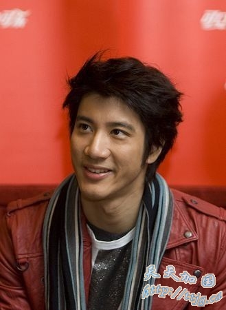 ����������괺������Ƶĸ�̨�и��֡�