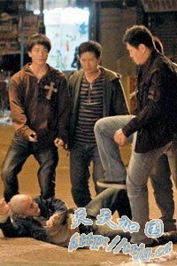 �Ű�֥���������� л����Ϊ��̥�»�4�򻤽��� 