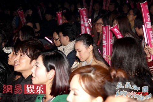 ����ʩ����֧��֣���ĸ�����