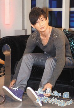 ����¡̹Ȼ��Ը��黰�⡣