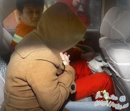 Ů����ݳ�ʧ��ײ��2��8����Ϊ��У��ѧ��