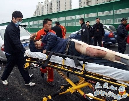 Ů����ݳ�ʧ��ײ��2��8����Ϊ��У��ѧ��