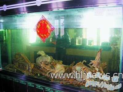 ����&ldquo;�������&rdquo;��һ�����׾�װ׳�Ǿơ�