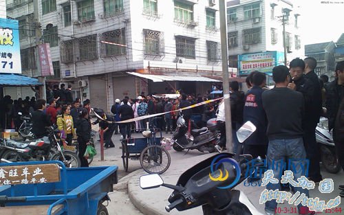 ������һ���Ӳ��г��ֵ��ٳ�����(ͼ)