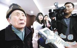 �𳵲��ǻ���������ײ�����㹤�ˣ�(ͼ)