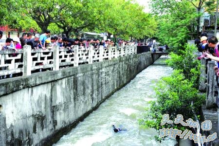 Ů����ͭ�̺��������������������(��ͼ)