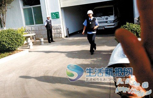 ���Ϸ���