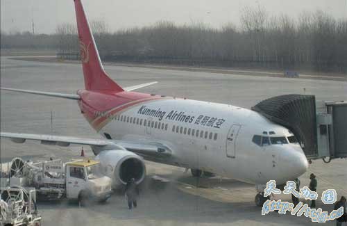 �����طɻ������󽺴� �������ճƲ�Ӱ�찲ȫ(��ͼ)