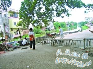 �㶫���췢�������˺���
���ӿ���1�˿���12��