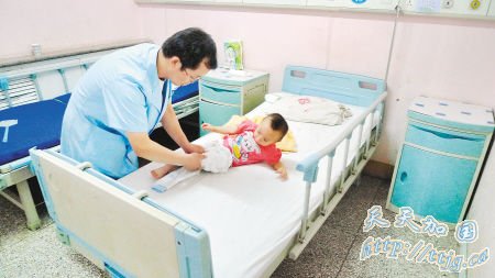 ����Ůͯ�����ų�20��ö���� ϵ���˹���ιʳ