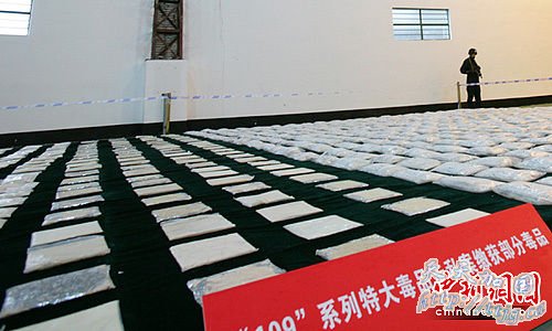 �й����Ʒ��˽������ ʯͷ�ڲ�һ�ֺ�����