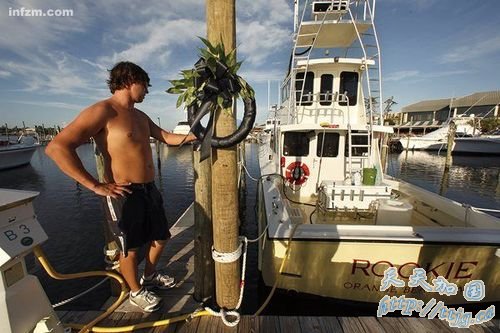 2010��6��24�գ��������������ݶ�˹�壬��³˹�����Ĵ����ݡ�ÿ���ʱ�������������һ����
����ī������©�͵Ĵ�����³˹23����ɱ����������˵������Ϊ���ܲ���©����ɵ�����ѹ����ɱ������ר�ҳ�ī������©���¹��Ѿ������ڵ�������������Σ
���� ��CFP/ͼ��