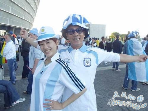 Ӧ�ɶ��׵��Ϸ��򳡳�С��Ϊ����͢��ܶ���