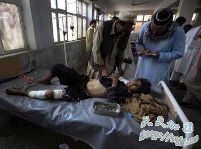 巴基斯坦西北部自杀式袭击死亡人数升至55人(图)