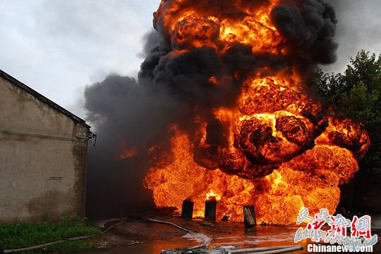 �㽭����һ�ױ��ֿⷢ����ը �����˱��о�(ͼ)