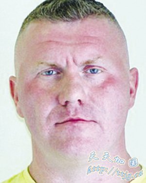 遭200警察围捕 英“杀人狂”开枪自杀(组图)