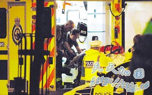 遭200警察围捕 英“杀人狂”开枪自杀(组图)
