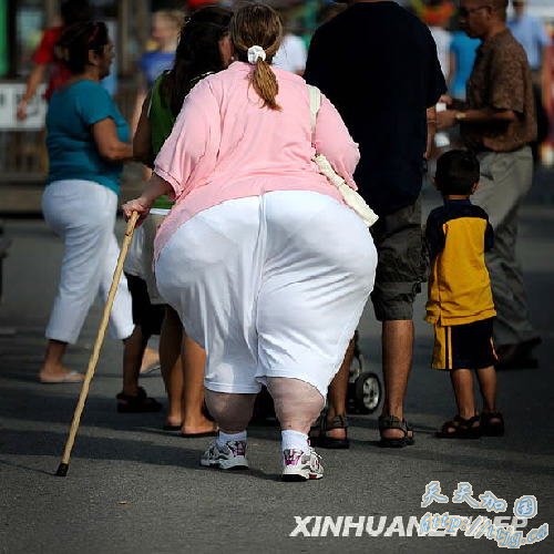 
2009��8��19�գ��������������ݸ�ɪ˹����һ�����صĸ�Ů�μ�һ��ũҵ���С������ٷ�����ʾ��������ÿ��Ϊ�������ؼ���֧�����˵���1500����
Ԫ��������Ҳ��ʾ����������֮���ĳ��ˡ����֮һ�Ķ�ͯ�����ڳ��ػ�������⡣ �»���/����