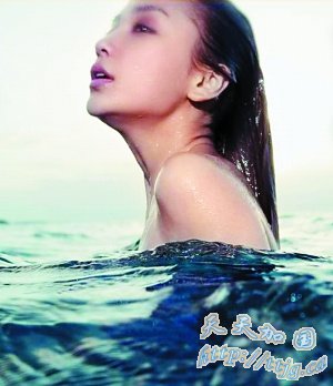 �����չ��Ļ�ڼ���ģ̧ͷͦ�ؿ���(��ͼ)