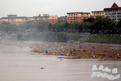 ����ǧֻ������ԭ��Ͱ����ˮ�����ɻ���