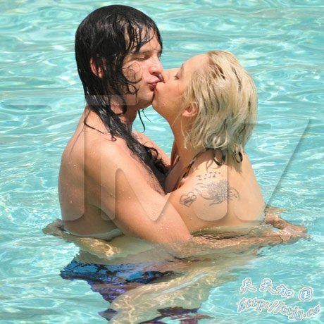 Lady gagaӾⲫǰ ʪϷ߹