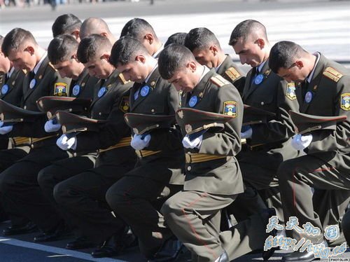 亚美尼亚发生军营枪击案 6名军人死亡