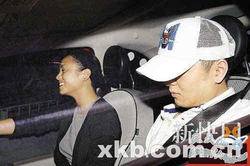 陈豪管不住心野廖碧儿女方被拍偷搭翻版陈冠希