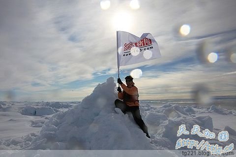 网易探索去年前往北极彼得曼冰川进行气候考察时拍摄的照片。(点击进入专题:网易新闻看北极)