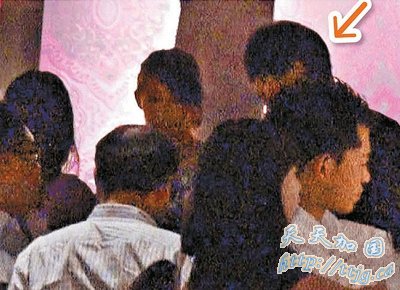 周杰伦夜店玩乐开荤 救醉妹房祖名作梗突龟缩