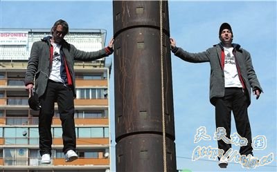 ����ħ��ʦ�׶���������ħ����ף���Ҷ���200��