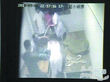 �������ư�ĦҽԺ����Ź������12��Сʱ(ͼ)