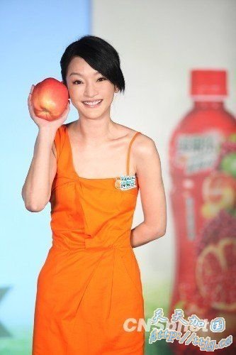 周迅回应与陈坤关系:“说和不说结果是一样”