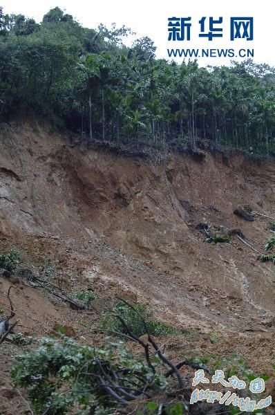 ������ˮ����ɽ����ɽ�廬����138������2��ʧ��