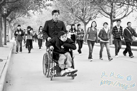 �������ͽ�̱�����ϴ�ѧ3�� ÿ����������4��