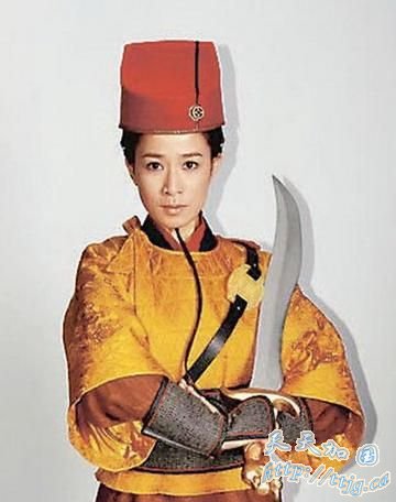 佘诗曼的《带刀女捕快》中的造型。