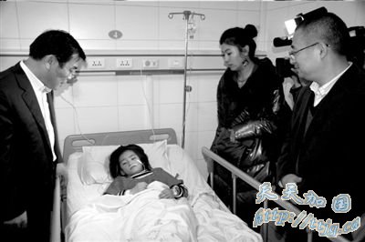 新疆阿克苏发生校园踩踏事故(组图)