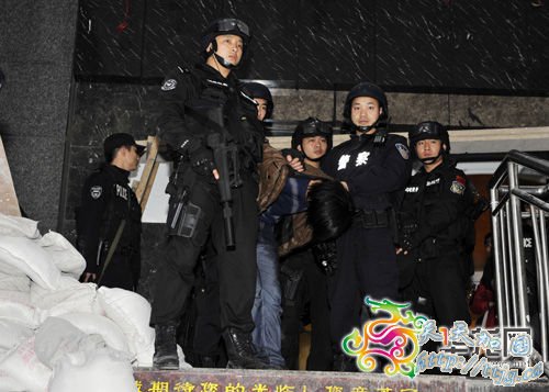 ����һ����վ������ǹ���ٰ� 13Сʱ�ư�(ͼ)