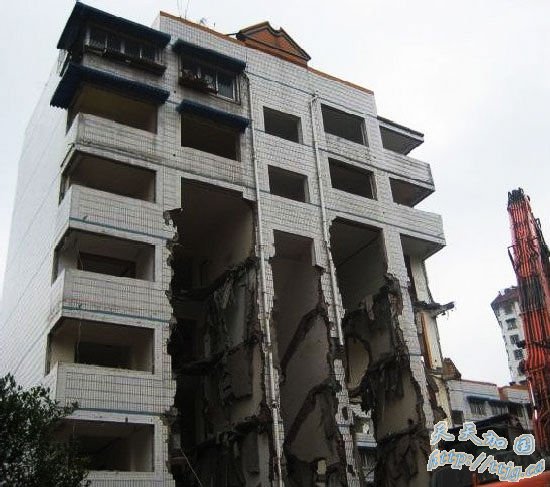 �Ĵ�����7�������ǿ�� ���ڳɿ���¥��(ͼ)