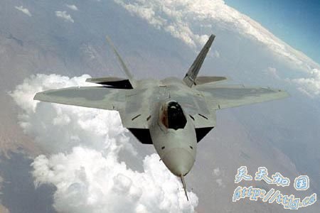 ���������ձ�������ʱ����15��F-22����ս��