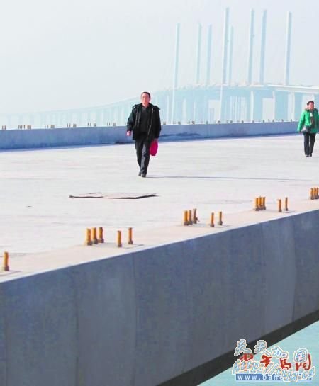 12��20�գ������ں�������ϲ����������ߵ��쵺��ͨ�����󷵻ء�