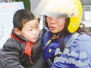 Ů����Ħ��2000����ؼҿ����� Ϊ��ȫŮ����װ