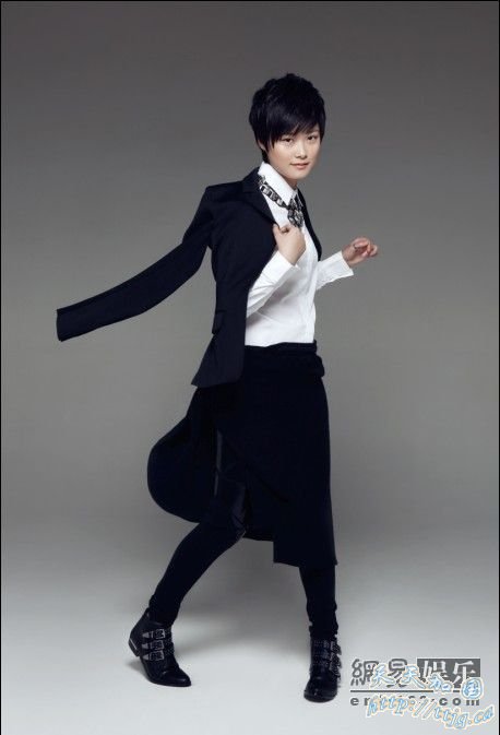 ���˧��POSE��