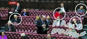 Ӣ����Ժ������п���� ������ϴ���˯��(ͼ)