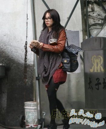 蔡依林与绯闻男友锦荣理发店密会 破分手传言