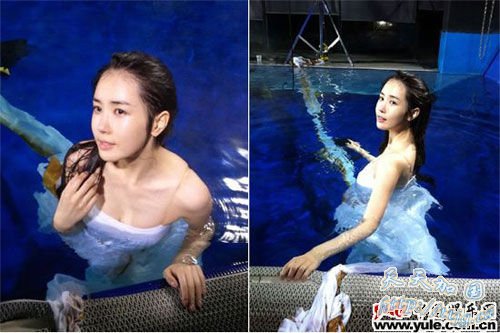 李多海拍摄水中广告。