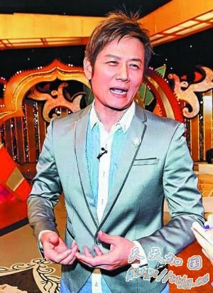 徐乃麟承认赔了两千万。