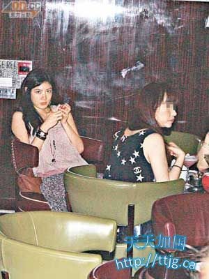 �ֻ���Լ���˾۲͡�