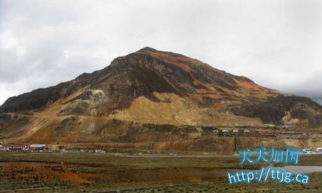 中国铝业为采矿在秘鲁建新镇 当地居民